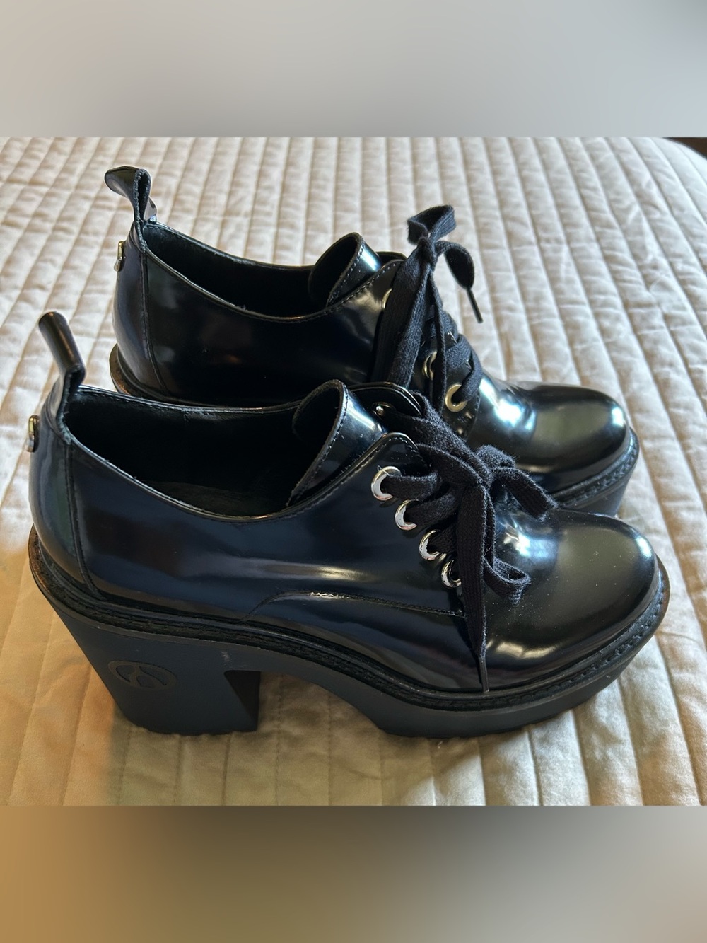 Wishbone Black Patent Lace-Up Platform Shoes - Picture 2 of 9